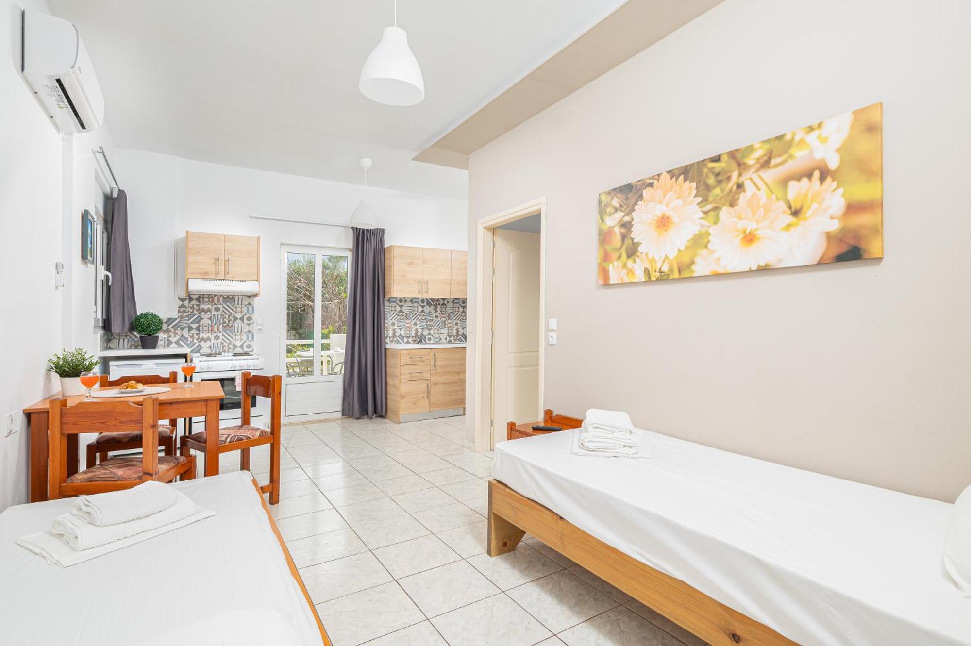 Mylos Apartments Anissaras Hersonissos  Exterior foto